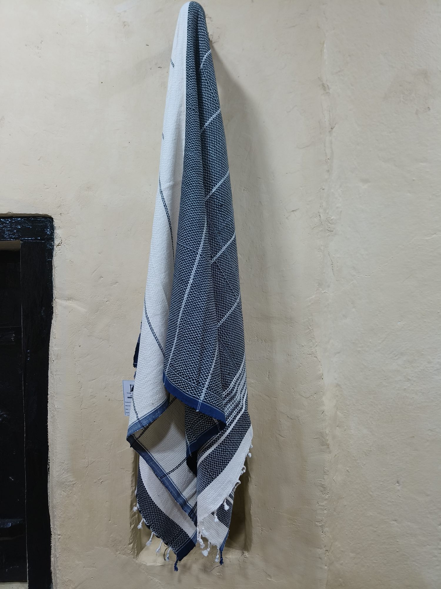 Hand Spun Hand woven with AZO free Vat Dyes.